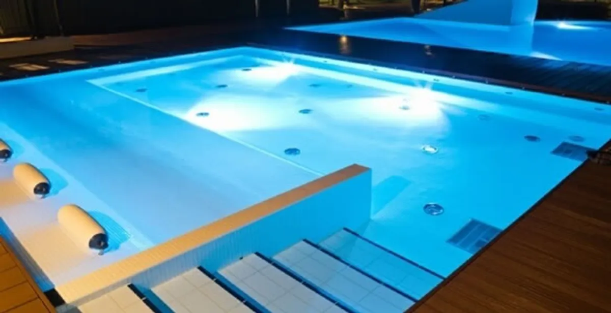 pool light installation and repair services providing modern illuminated pool lighting in Richmond, VA